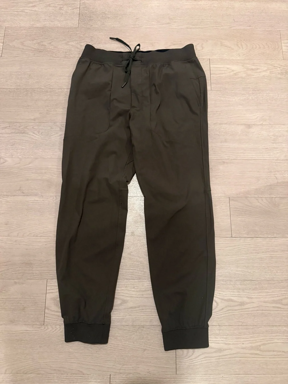 Lululemon Olive Green High Rise Stretch Jogger Pants 27” Inseam